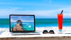 Study shows 44% of leisure travellers plan and book vacations at the last minute