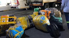 Zimbabweans stock up in SA to beat inflation at home