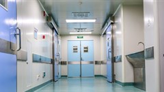 Zim casualty doctors join strike