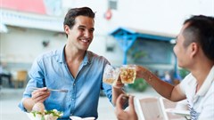 How to target LGBT travellers