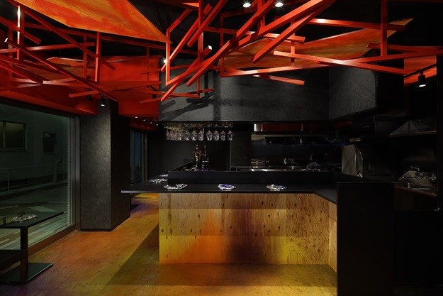 All images © Fumio Araki