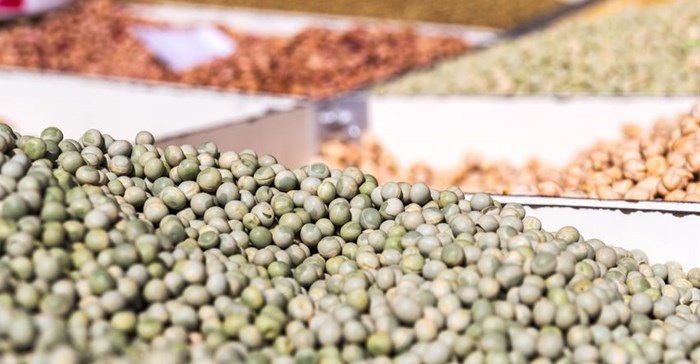 Global seed companies address climate change, nutrition needs