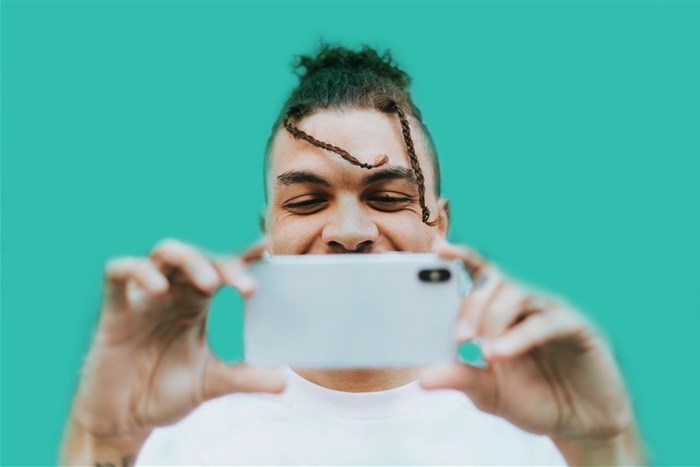 Capture and captivate with cellphone videos