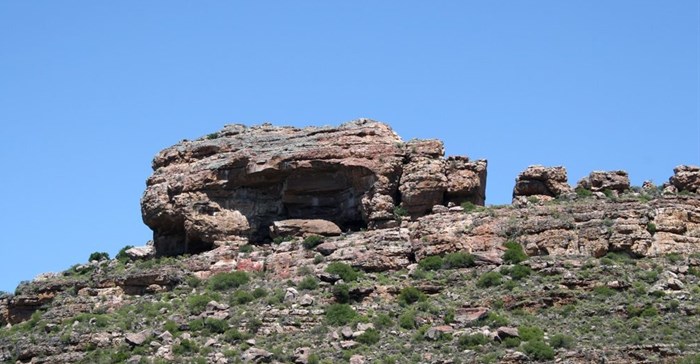 View of Diepkloof Rock Shelter site, South Africa. Image by Vincent Mourre / Inrap via