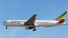 Adrian Pingstone via