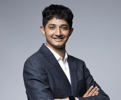 Harnil Oza is the CEO of Hyperlink InfoSystem