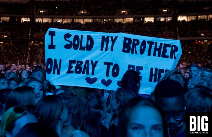 Ed Sheeran stuns at Cape Town Stadium