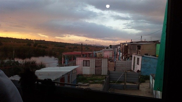 Themisa Ratanga in Khayelitsha. Image by Siphiwo YongiAF/YONGIten Sotshononda, CC BY-SA 4.0,