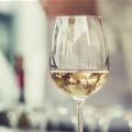Thomas Martinsen on Unsplash_white wine