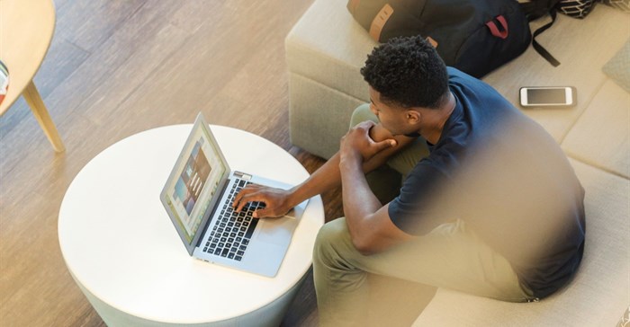 Photo by LinkedIn Sales Navigator on Unsplash.