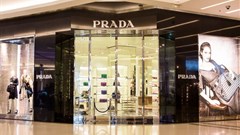 Prada pledges to go fur-free