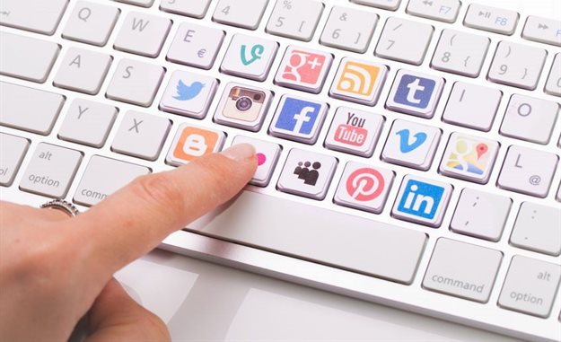 Background screening vs. social media checks - don't get caught up in this digital predicament