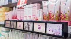 Effectively integrating digital and real-world retail