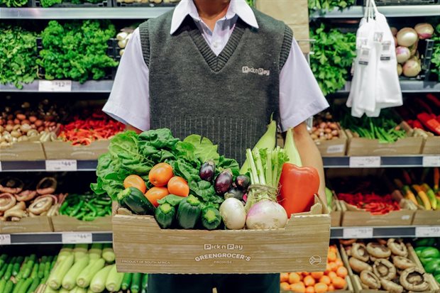 Pick n Pay tests plastic-free fruit and veg section