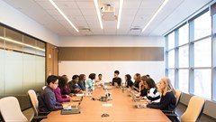 Technology: Putting the &quot;human&quot; back in human resources