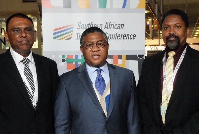 L to R: Kenny Kistan, company director of ATC; Minister of Transport, Fikile Mbalula and Prof James Maina, chairman of SATC