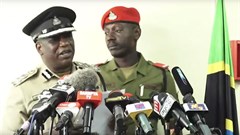 A screenshot of Dar es Salaam police chief Lazaro Mambosasa, left, speaking at a July 30 press conference. Mambosasa said that police have detained freelancer Erick Kabendera. Credit: CPJ/YouTube/Kwanza TV.
