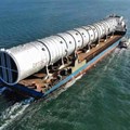 The atmospheric tower destined to the Dangote Refinery in Nigeria. Image: The Gaurdian, Nigeria