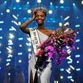Zozibini Tunzi crowned the 61st Miss South Africa. Image credit: Miss SA.