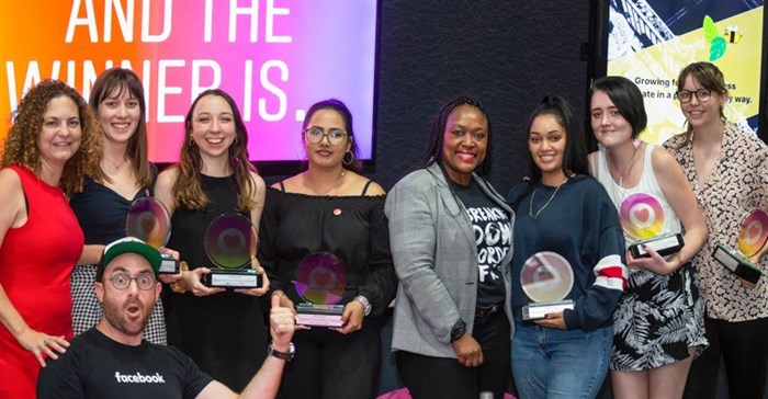 Aviv Weil with the winners of the Facebook and Brand South Africa workshop. Image credit: Strikeapose Photography.