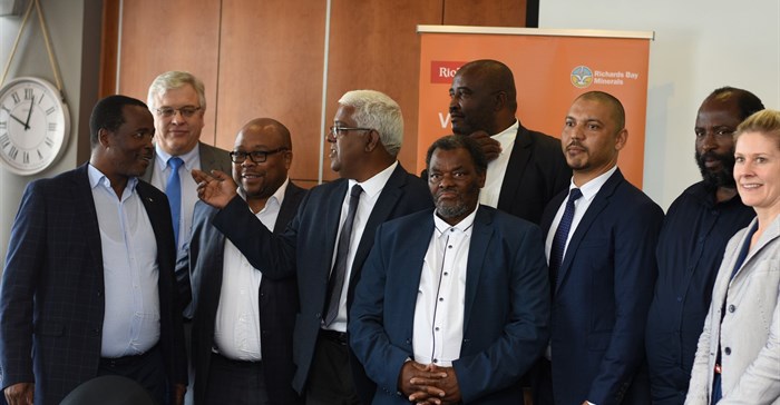 Four host communities’ Amakhosi namely Mbonambi, Sokhulu, Dube and Mkhwanazi; Mayor of uMhlathuze Municipality, Mdu Mhlongo, and uMfolozi Municipality, Smanga Mgenge; RBM MD, Werner Duvenhage; Patsy Himes of RBM; and MEC for Finance, Ravi Pillay