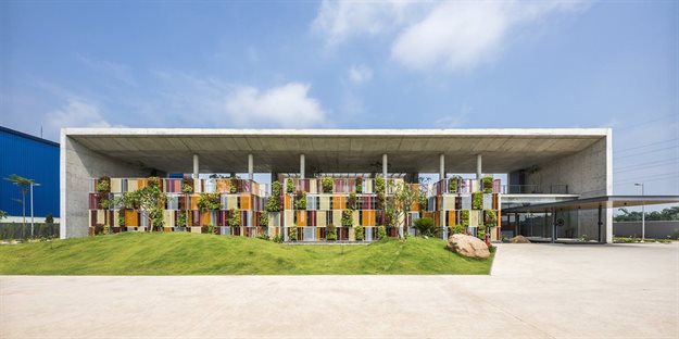 Image © Hiroyuki Oki