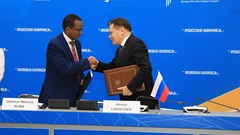 Minister of Innovation and Technology of the Federal Democratic Republic of Ethiopia, Getahun Mekuria Kuma.and Rosatom Director General Alexey Likhachev,
