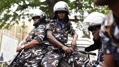 Police officers are seen in Freetown, Sierra Leone, on March 26, 2018. Presidential bodyguards recently attacked a group of journalists in Freetown. Credit: CPJ/Reuters/Olivia Acland.