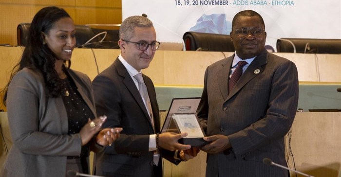 Effective means for economic zones development in Africa