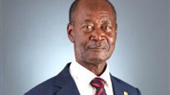 Dangote Cement CEO announces retirement