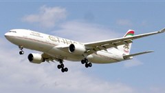 Adrian Pingstone via