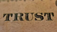 Photo by Joshua Hoehne on .