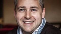 Lex Bradshaw-Zanger, L'Oréal.