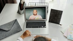 Photo by August de Richelieu from .