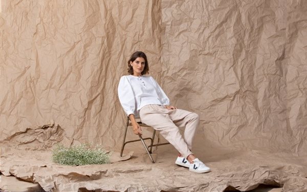 Sitting Pretty is known for its simple and relaxed pieces characterised by soft tones and light, loose cuts.