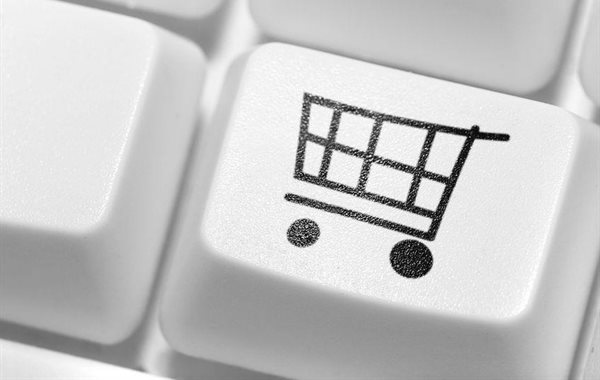 FNB reports 30% y/y increase in e-commerce spend