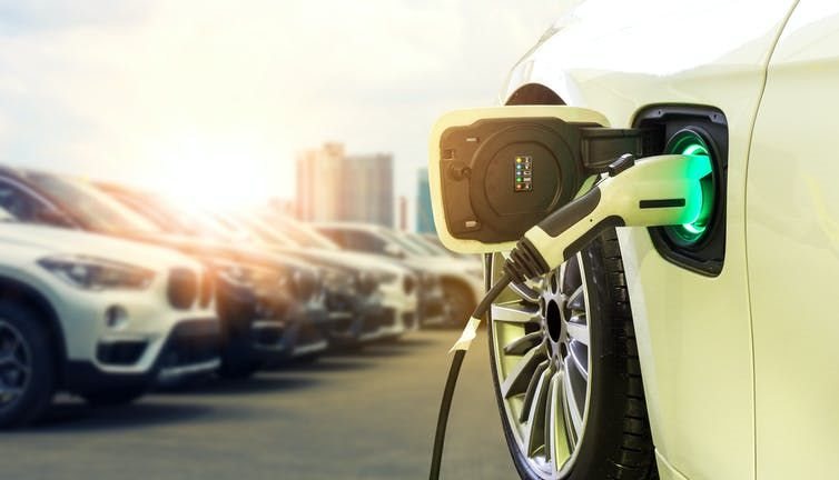 Battery production could increase to cover 40 million electric vehicles annually by 2028, but there are over one billion vehicles on roads today. (Shutterstock)