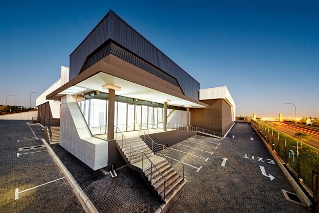 Spike in SA e-commerce could trigger major warehouse space investment