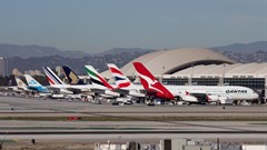 Looming cash crisis threatens global airline industry