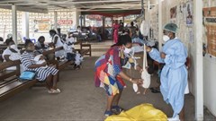 During the Covid-19 pandemic, WHO is supporting the Ghana Health Service in their efforts to continue providing essential medical services to the population at the Greater Accra Regional Hospital, Ghana. Photo: WHO / Blink Media - Nana Kofi Acquah