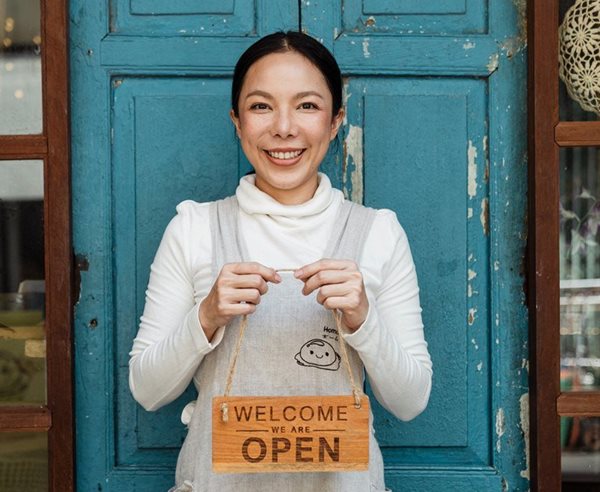 Photo by Ketut Subiyanto© from