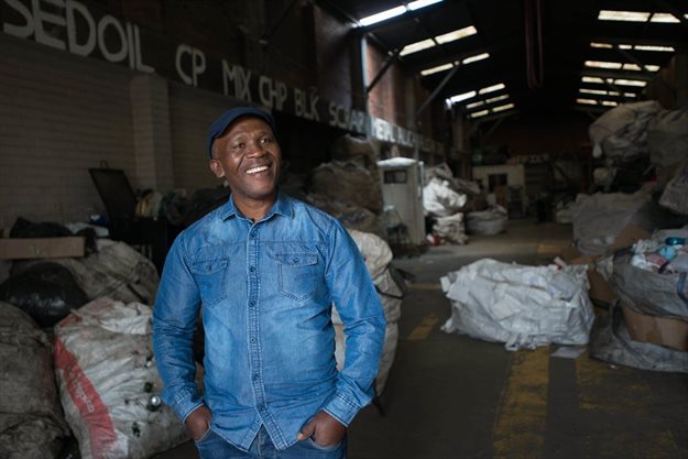 Mandlenkosi Nkosi of Man Recycling