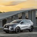 Between cows and cornfields in the Nissan Qashqai Midnight Edition
