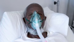 Sudanese search for oxygen cylinders as Covid third wave swells