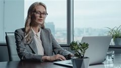 The role of CEOs as communications experts