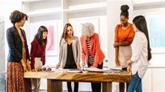 Women supporting each other in business - a winning formula!