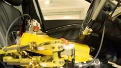 Ford recruits robot drivers for testing