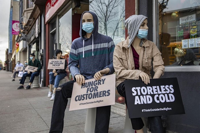 Out-of-work mannequins by TABIA