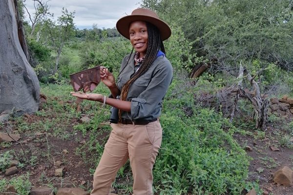 Meet Makuleke's first female field guide: Shiluva Khosa