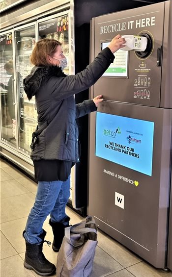 Reverse vending machine located in Woolworths’ Hout Bay. Source: Supplied